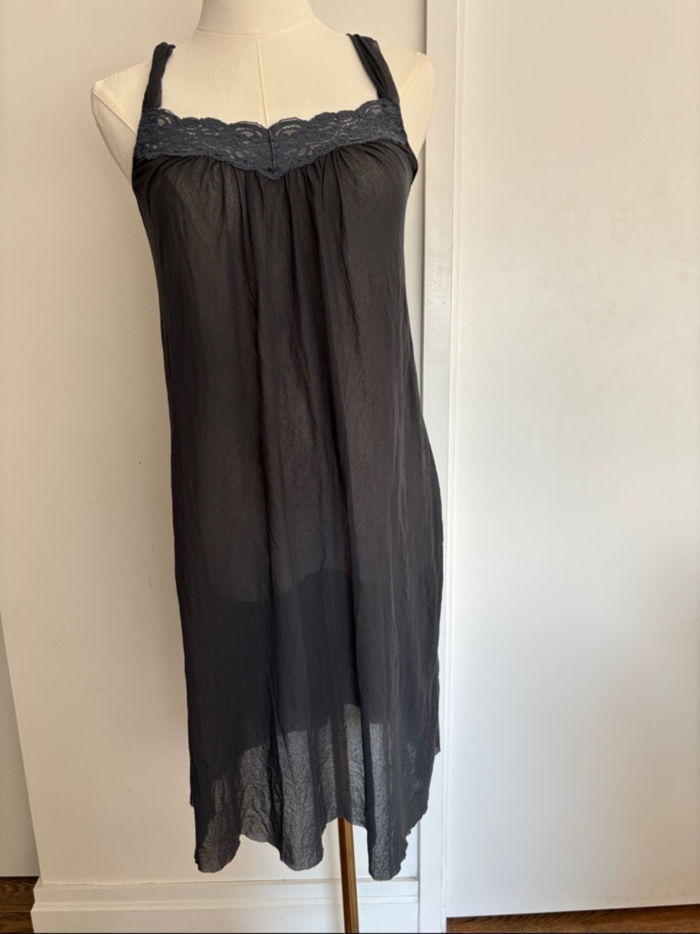 Only Hearts Steel Tulle Lace V-Neck Chemise P/S